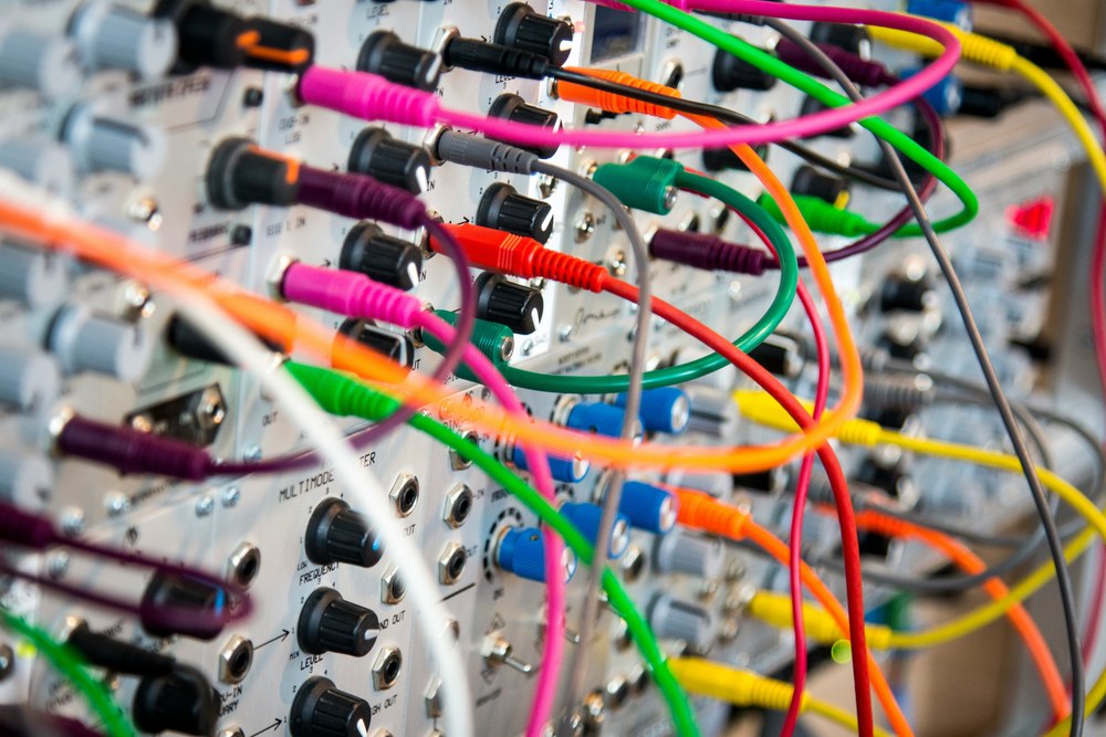 Electronic connectors and controls